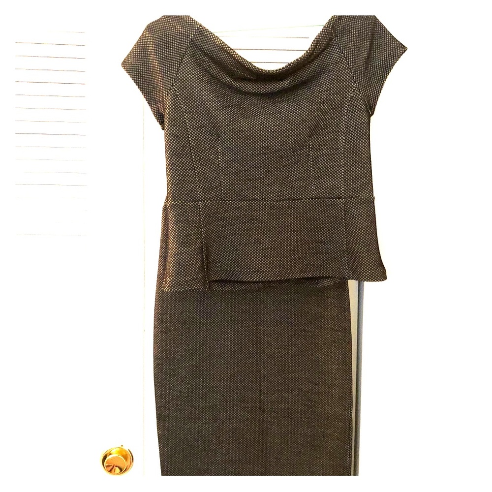 OFF THE SHOULDER TWO PIECE SKIRT SET